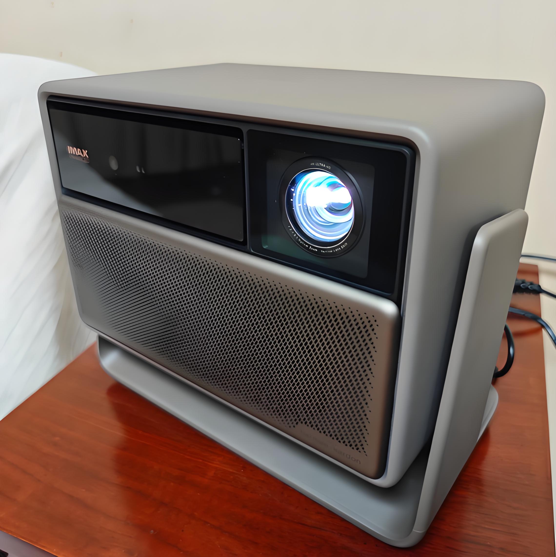 XGIMI RS 20 Ultra Max 4K 5700  - Home Cinema Xgimi のレビューと価格